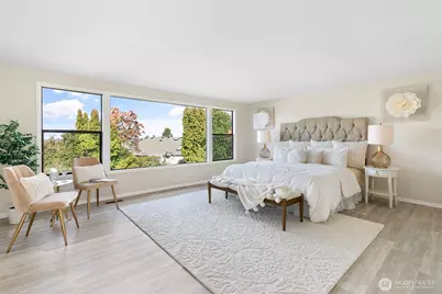 8840 NE 24th Street, Clyde Hill, WA 98004 - Photo 24