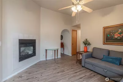 1925 24th Avenue Ct SE, Puyallup, WA 98374 - Photo 8