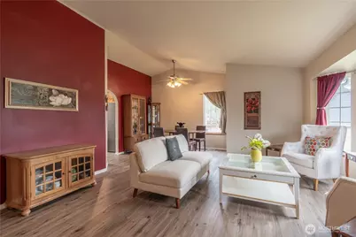 1925 24th Avenue Ct SE, Puyallup, WA 98374 - Photo 6