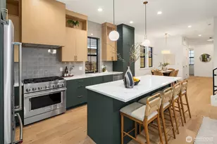 818 165th Ave NE, Bellevue, WA 98008 - Photo 6