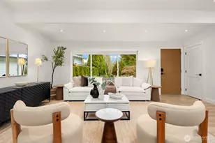 1513 3rd Pl, Kirkland, WA 98033 - Photo 2