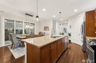 845 SW 96th Pl, Seattle, WA 98106 - Photo 8