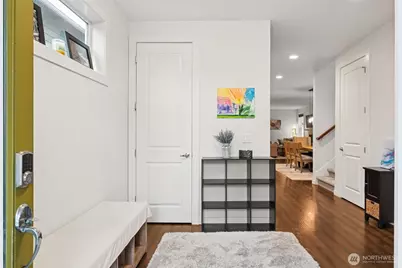 845 SW 96th Place, Seattle, WA 98106 - Photo 2