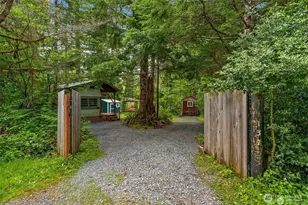 137 Paradise Dr, Ashford, WA 98304 - Photo 20