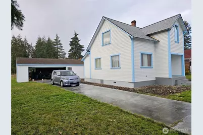 120 S Park, Oakville, WA 98568 - Photo 1