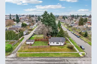 3601 S Ainsworth Avenue, Tacoma, WA 98418 - Photo 2