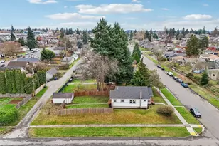 3601 S Ainsworth Ave, Tacoma, WA 98418 - Photo 2