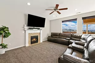 1320 34th St SE, Puyallup, WA 98372 - Photo 10