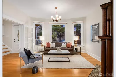 703 24th Avenue S, Seattle, WA 98144 - Photo 2