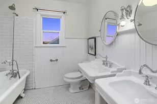 703 24th Ave S, Seattle, WA 98144 - Photo 16