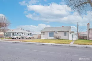 112 E St NE, Ephrata, WA 98823 - Photo 22