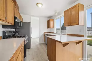 1204 W Home Ave, Selah, WA 98942 - Photo 8