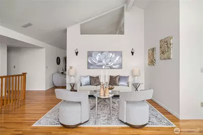 4538 Somerset Drive SE, Bellevue, WA 98006 - Photo 6