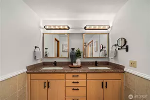 4538 Somerset Dr SE, Bellevue, WA 98006 - Photo 14