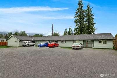 1015 Madison Avenue, Darrington, WA 98241 - Photo 1
