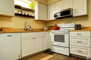 1015 Legion Way SE, Olympia, WA 98501 - Photo 6