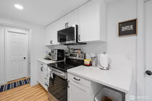 4110 W J St, Bremerton, WA 98312 - Photo 20