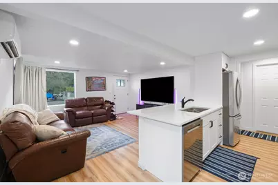 4110 W J Street, Bremerton, WA 98312 - Photo 14