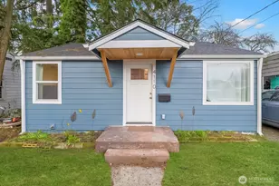 4110 W J St, Bremerton, WA 98312 - Photo 1