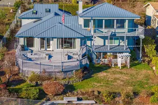 81 Seamount Dr, Brinnon, WA 98320 - Photo 2