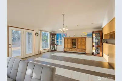 81 Seamount Drive, Brinnon, WA 98320 - Photo 8