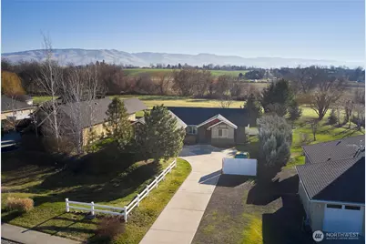 280 Austin Street, Walla Walla, WA 99362 - Photo 2