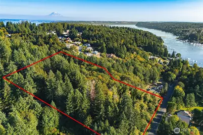 9011 Dana Drive NW, Gig Harbor, WA 98332 - Photo 2