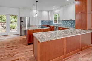 414 10th St S, Kirkland, WA 98033 - Photo 8