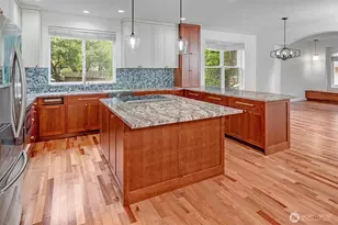 414 10th St S, Kirkland, WA 98033 - Photo 12