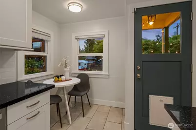 6524 Division Avenue NW, Seattle, WA 98117 - Photo 14