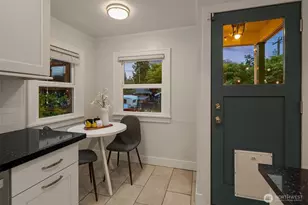 6524 Division Ave NW, Seattle, WA 98117 - Photo 14