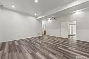 2718 S Star Lake Rd, Federal Way, WA 98003 - Photo 4