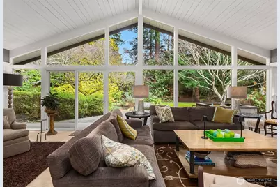 11029 Totem Pole Lane, Woodway, WA 98020 - Photo 2
