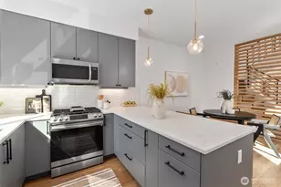 4521 Sunnyside Ave N, Seattle, WA 98103 - Photo 10