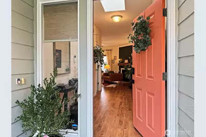 4900 Spinnaker Drive, Freeland, WA 98249 - Photo 2