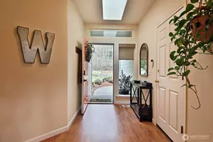 4900 Spinnaker Dr, Freeland, WA 98249 - Photo 4