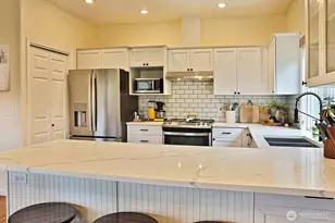 4900 Spinnaker Dr, Freeland, WA 98249 - Photo 14