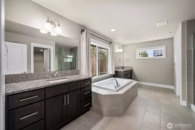 13813 187th Avenue Ct E, Bonney Lake, WA 98391 - Photo 30