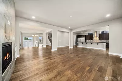 13813 187th Avenue Ct E, Bonney Lake, WA 98391 - Photo 8