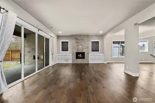 13813 187th Ave Ct E, Bonney Lake, WA 98391 - Photo 10