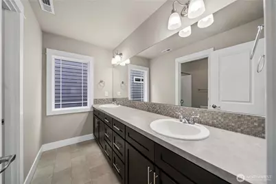 13813 187th Avenue Ct E, Bonney Lake, WA 98391 - Photo 22