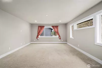 13813 187th Avenue Ct E, Bonney Lake, WA 98391 - Photo 28