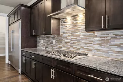 13813 187th Avenue Ct E, Bonney Lake, WA 98391 - Photo 6