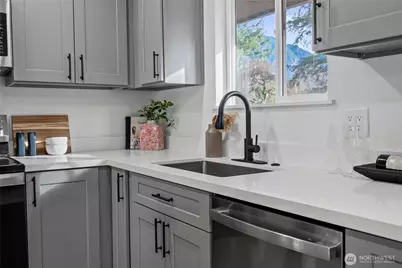 222 2nd Street, Gold Bar, WA 98251 - Photo 14