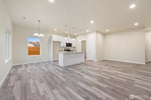 248 SE Pioneer Ave, Ephrata, WA 98823 - Photo 18