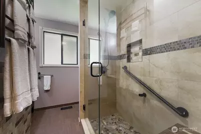 715 Sunrise Place SW, Issaquah, WA 98027 - Photo 18