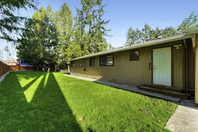 715 Sunrise Place SW, Issaquah, WA 98027 - Photo 26