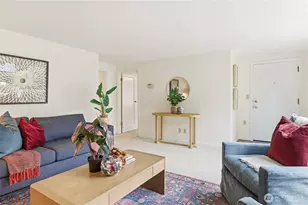 2136 N 90th St, Seattle, WA 98103 - Photo 6