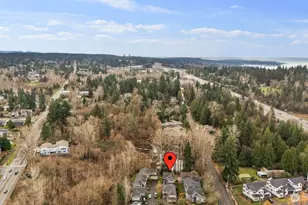 12219 NE 105th St, Kirkland, WA 98033 - Photo 38