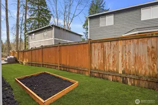 12219 NE 105th St, Kirkland, WA 98033 - Photo 36